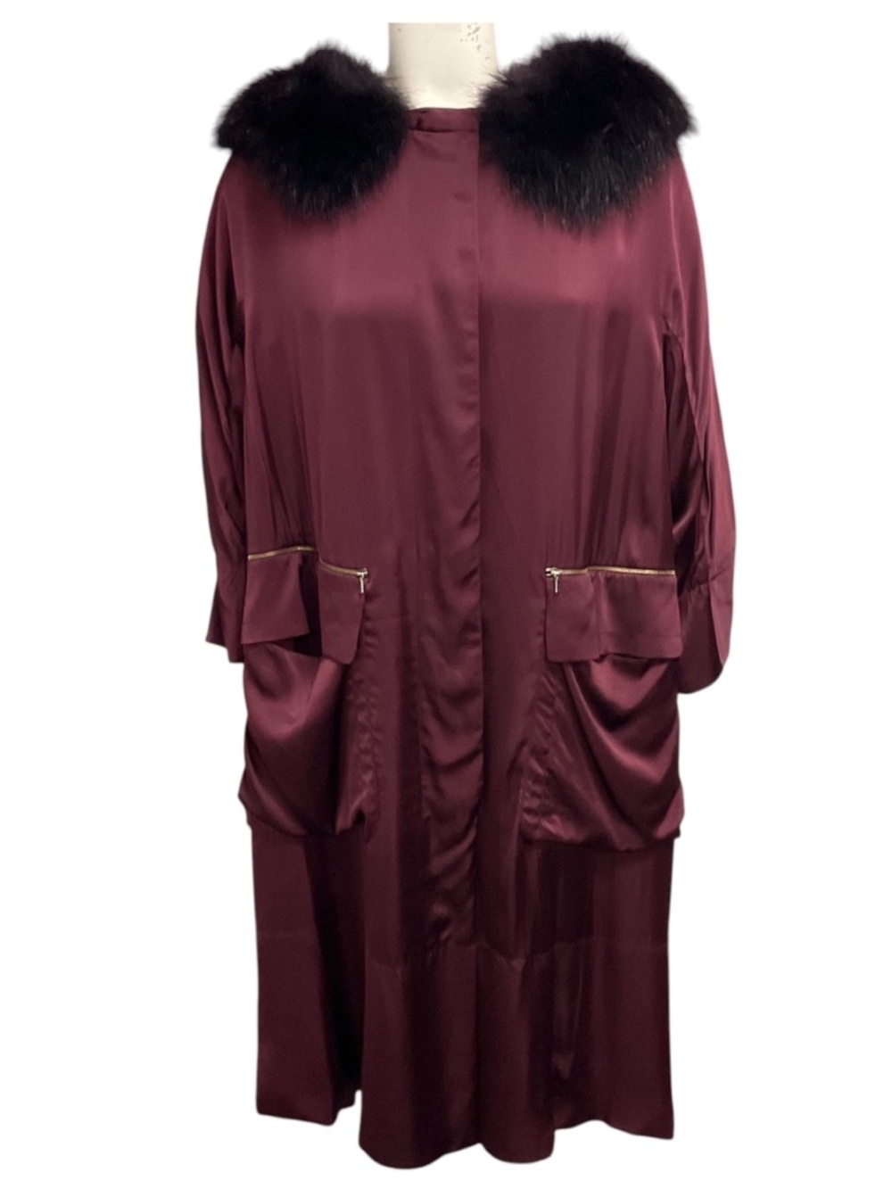 NINA RICCI BURGUNDY SILK COAT WITH FUR TRIM